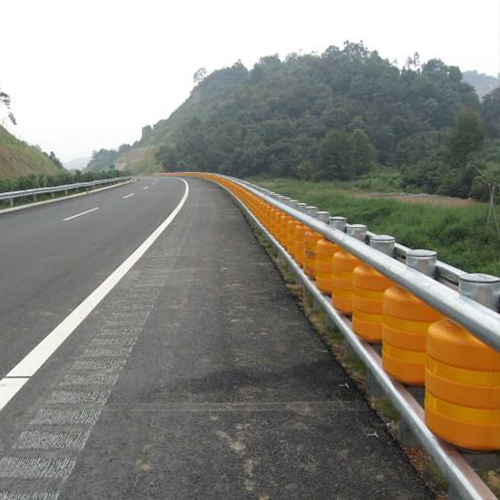 公路旋轉(zhuǎn)桶護欄